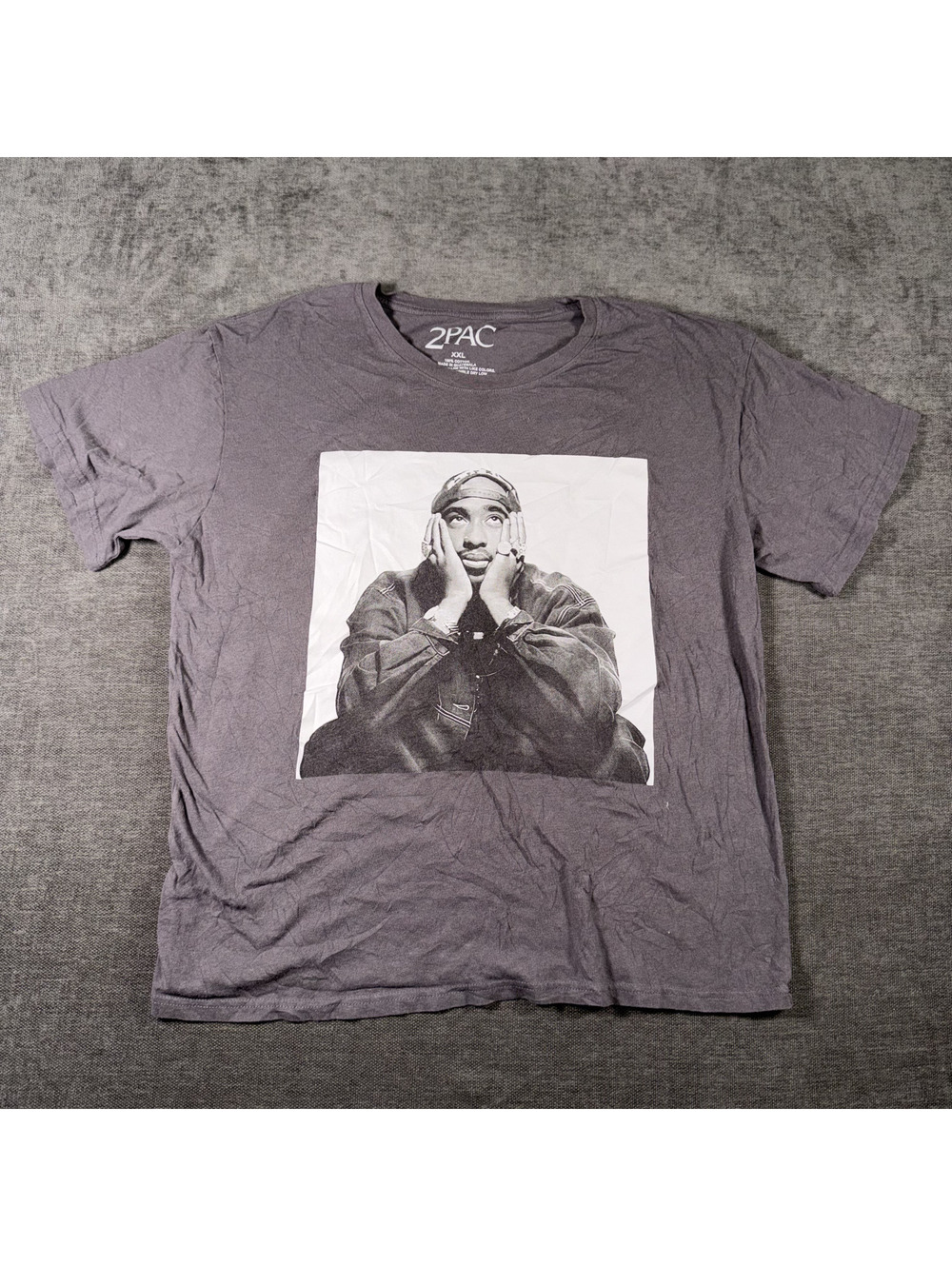 2PAC XXL Gray Graphic T-Shirt with Iconic Portrait